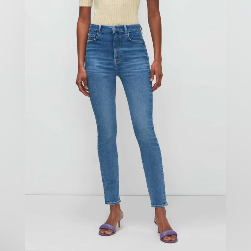 NO FILTER ULTRA HIGH RISE SKINNY IN LILY BLUE